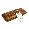 Étui porte-cigares en cuir motif crocodile marron avec ensemble de coupe-élégant et fonctionnel