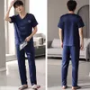 Ropa de dormir para hombre, pijamas informales de satén de seda lisa con cuello en V, conjuntos de pijama para hombre, camisetas para dormir de manga corta transpirables de verano, pijama masculino 230310