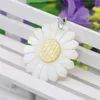 Pendant Necklaces Alloy White And Yellow Sunflower Natural Abalone Shell Silver-plated DIY Necklace Women Hand Made Jewelry Making Design