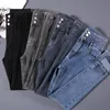 Jeans da donna Jeans skinny elasticizzati a vita alta vintage di alta qualità Pantaloni da donna con bottoni elasticizzati alla moda Pantaloni jeans casual da mamma 230310