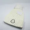 Kapelusz zimowy kapelusz kubełkowy z literami street baseball czapki kulkowe dla mężczyzny Woman Hats Beanie Casquettes Wiele stylów 024