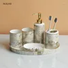 Set di accessori per il bagno Creatività Ceramica Phnom Penh Strumenti per il lavaggio a sei pezzi Dispenser di sapone Tazza per gargarismi Articoli per la casa da bagno