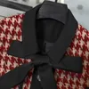 패션 여성 정장 디자이너 세트 스커트 가을 새로운 얇은 섹션 카디건 코트 짧은 치마 여성 Bow Knot Suits 작업복