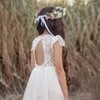 Robes de fille Simple a-ligne fleur dentelle Appliques encolure dégagée dos nu robe de fête d'anniversaire Tulle longueur thé robes de première Communion
