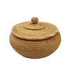 Storage Baskets Handmade Rattan Torage Basket Hand-woven Sundries Box with Lid Dessert Fruit Case Woven Organizer Panier Rangement Desktop Decor 230310