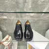 2023 Designer Tabi Loafers Shoe Women Sheepskin Ballerina Sandaler slitstoppande gummistorlek 35-40