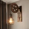Lampy ścienne przemysłowe lampy strychowe Kreatywne zardzewiałe podnoszenie koła pasowe światło Restaurant Bar Cafe Home Home Sconce