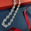 Chaînes Haute Qualité Tendance Bijoux Dames Brillant Fleur Exquis Collier Anniversar0y Accessoires De Fête De Mariage