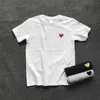 Camiseta de grife comi coms des Garcons Chaopai Play Love Polo Mens e Casal para mulheres Casal de algodão Criança -mãe Half AGM6 5 qh7i