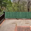 Mur de feuille et de vigne de haie d'écran de balcon de clôture artificielle de lierre de fleurs décoratives pour
