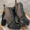 Womens Platform Boots Martin Desert Boot High High Cheels Boot Boot Vintage Print Jacquard Classic Designer Flat Winter Winter Boot Sove Size 36-42 مع Box NO013