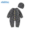 Rompers Baby Rompers Hats Kläder sätter mode leopard stickade födda pojkar flickor jumpsuits outfit höst vinter småbarn spädbarn stickad 230311