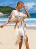 女性の水着タッセルホワイトゴールド着物ビキニカバーアップセクシーなチュニックビーチドレス女性服衣装水着女性 2022 新しいカバーアップ Y230311