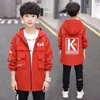 Tench Coats Boys Jackets Kids Fashion Spring Fall Childrens Coats Letter Print Trench Trench Children Stuck Stacked ملابس خارجية 230311