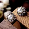 Pendientes de tuerca Perla simulada Grande Noble Elegante Color dorado Temperamento aristocrático de mujer Encantador para mujer