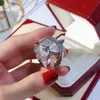 Pierścionek Panthere duży dla kobiety projektant dla mężczyzny diament szmaragd pozłacany 18K duże oficjalne reprodukcje klasyczny styl prezent na rocznicę prezent na rocznicę 027
