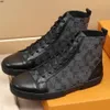 Tênis de treinamento de luxo marca de moda Designer sapatos masculinos Tênis de couro genuíno Tamanho 38-45 RXmkjUY rh6000000001