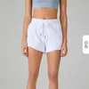 LU-04 Women Yoga Shorts Ćwiczenie Krótkie spodnie podwójna warstwa fitness noszenie dziewcząt elastyczna żeńska odzież sportowa y88