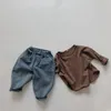 Tshirts bahar Kore tarzı bebek erkek erkek pamuk tişörtler düz renkli çocuklar üstleri uzun kollu gevşek yürümeye başlayan çocuklar rahat tees 230310