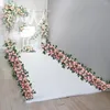 Fiori decorativi Fiore artificiale per decorazioni di nozze Disposizione dello sfondo dell'arco Strada che porta Puntelli per decorazioni per feste