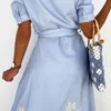 Casual jurken zomer Frans vierkante kraag vintage vrouwen jurk borduurwerk korte mouw met eenhol met één borsten met een borste shirt voor kantoor