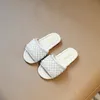 Kinderen Slippers Lente Meisjes Modemerk Prinses Zachte Flats Kinderen Parel Strand Sandaal Outdoor Jurk Baby Schoenen 210802