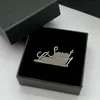 Tasarımcı Broşlar Moda Broche Kadın Marka Marka Klasik Mektuplar Mens Giyim Altın Gümüş Lüksler Broş Mücevher Pimleri 2303119Z