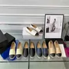 Espadrillesデザイナーシューズラグジュアリースニーカー女性カジュアルシューズキャンバスリアルレザーローファークラシックデザインブーツスリッパスライドシューブランド02 69ZD