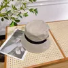Новую дизайнерскую шляпу рыбака можно выбрать в трех цветах. Качественная шляпа необходима для защиты от солнца в летних путешествиях fashionbelt006