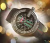 Drei Nadeln Gummi -Ledergürtel Uhr Diamonds Ring Fashion Herren Womens Watches hochwertige Biene Skelett Quarz Chronograph Großhandel Herrengeschenke Armbanduhr Armbanduhr