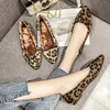 Dress Shoes Leopard Print Flat Shoes Plus Velvet Shoes Women Sexy Plush Shallow Mouth Pointed Toe Plus Size 43 Shoes Zapatos Mujer 230311