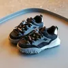 Athletische Outdoor-Kinder-Sportschuhe für Mädchen und Jungen, lässige, atmungsaktive Outdoor-Turnschuhe, beleuchtete Kinder-Frühlings- und Herbst-Chaussures G230311