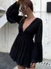 Casual Dresses Summer Sexig Deep V-ringklänning Kvinnor Chiffon Ruffles Kort klänning Casual Flare Sleeve Mini Dress Female Elegant Solid Party Dress G230311