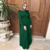 Chegadas de roupas étnicas Vestido para mulheres femininas Setin elegante por muito tempo em Dubai Europa America Fashion Salia