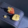 Stud Stud 18K Guld Full Red/White Strawberry Earrings Jewelries Letter Wedding Present With Dust Bag R230619