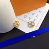 Luksusowa marka designerskie kolczyki damskie kolczyki projektanci list Ear Stud złoty posrebrzany kolczyk na wesele akcesoria jubilerskie