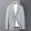 Ternos masculinos Men Men preto cinza cáqui coat de capa da primavera outono simples cor de peito de colar de peito simples, design de blazer roupas masculinas 2023