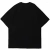メンズTシャツ特大のTシャツストリートウェアヒップホップカジュアルショートスリーブティーヒップホップルーズアニメユニセックスブラック衣類トップスフェムシャツ