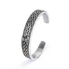 Bangle Vintage Men's Silver Color Bracelet فتح الموضة الافتتاحية لمجوهرات الهيب هوب هدية