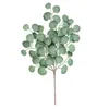 Flores decorativas Planta artificial eucalipto deixa plantas falsas caules decoração de natal de natal
