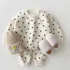 Zestawy odzieży Milancel Zestaw ubrania dla niemowląt Full Heart Boys Hoodie Suit Toddler Girls Ubrania 230311