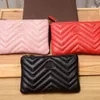 Designer clássico Sheepskin Coin Bolsa Luxury Brand Wavy Borderyer Line Love Zero Purse com Chaves de Cartão Multi-Cart