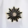 Broches De Luxe Zircon Marguerite Petite Broche De Mode Creative Élégant Mignon Broches Femmes D'été Robe Cheongsam Accessoires Broche