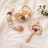 Rattles Mobiles 1 Set Baby Rattle Toys Lion Rabbit Hand Tingle Rattle Musical Montessori barnvagn Toy Wood Education Toys Gifts 230311