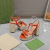2023 Designer dames sandalen kristallen kalf leer casual schoenen damesglijplatform damesplatform zomer strand slippers topkwaliteit ggity k12