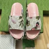 Zomer Platform Slides Slipper Designer Sandaal Vrouwen Geborduurde Prints Dikke Zool Mode Klassieke Strand Sandels Schoenen