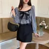 Blouses des femmes Elegant Sweet Crop Women Fold Plaid Plaid Vintage Slim All-Match Style Spring Puff Sleeve Square Collar Girls Chic