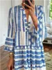 Casual Dresses Bohemian Geometric Print Maxi Dress Women Three-Quarter Sleeve Loose Long Dress Holiday Casual Lady V-hals Ruffles Fleared Dress 230313