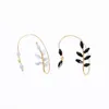 Backs Earrings Simple Design 2023 Black/White Glass Leaf Clip Erring For Women Handmade Wholesale Fashion Single Earring Charming Date Gift
