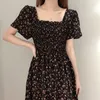 Casual klänningar för kvinnor ärm blommig tryck kvadrathalsar i mitten av kalv Summerklänning Korea Chic Slim Women's Sundresses